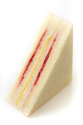 草莓起司三明治